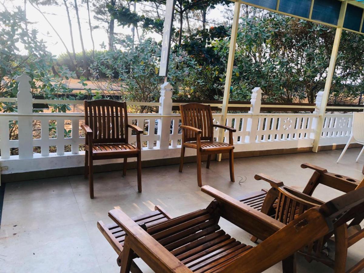 Cherai Natural Beach Hotel Cherai Beach ภายนอก รูปภาพ