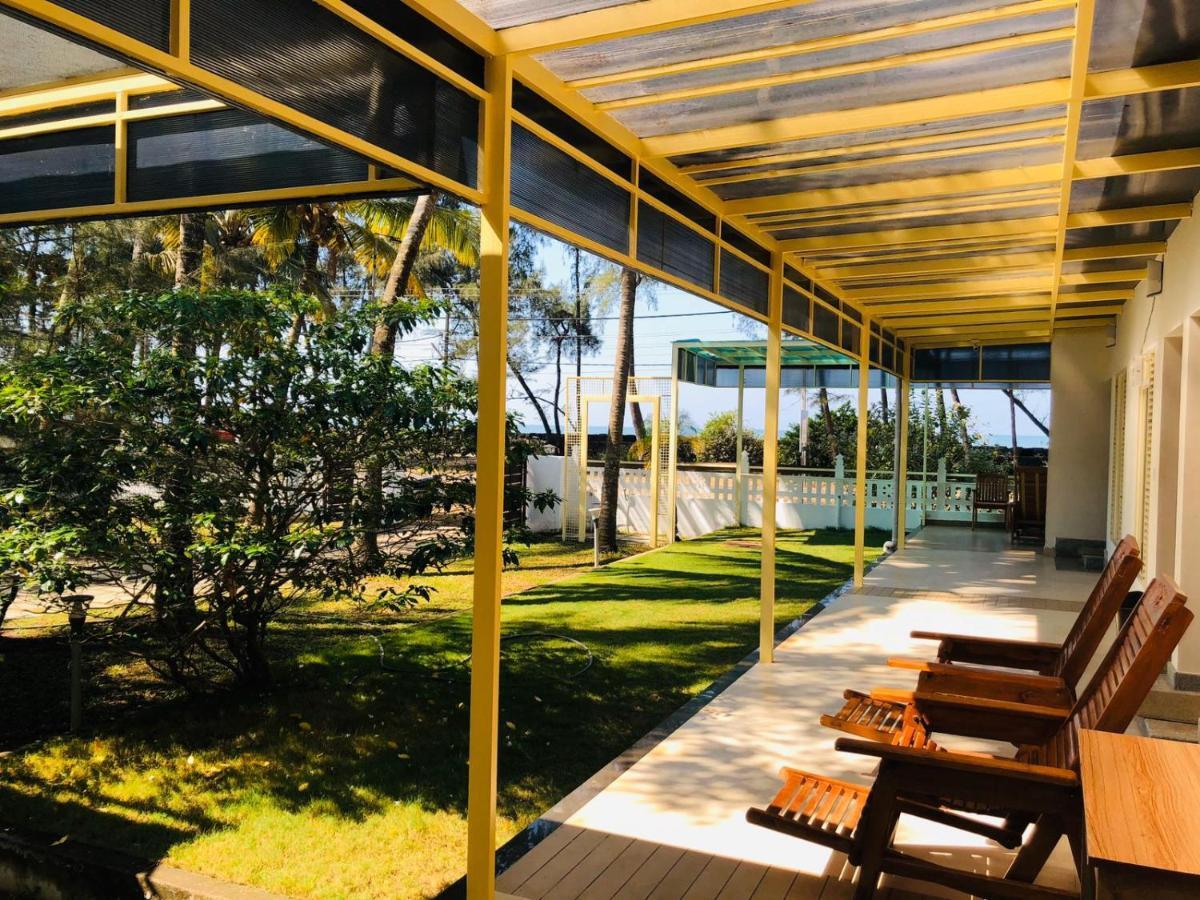 Cherai Natural Beach Hotel Cherai Beach ภายนอก รูปภาพ